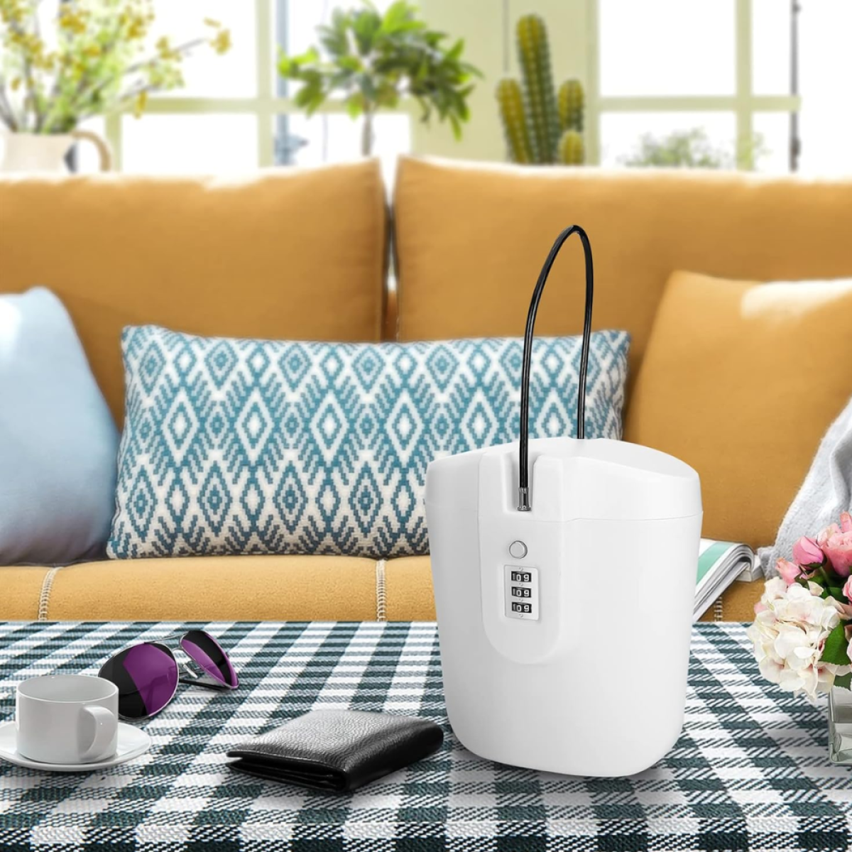 BEACHBOX Prenosni sef za plažu sa pin bravom